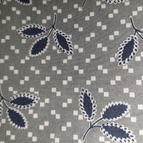 Denyse Schmidt - Hope Valley DS02 Thistle leaf grey