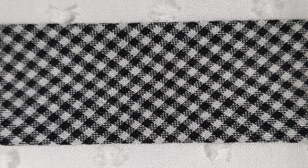 Polycotton Bias Binding 25mm Black Gingham