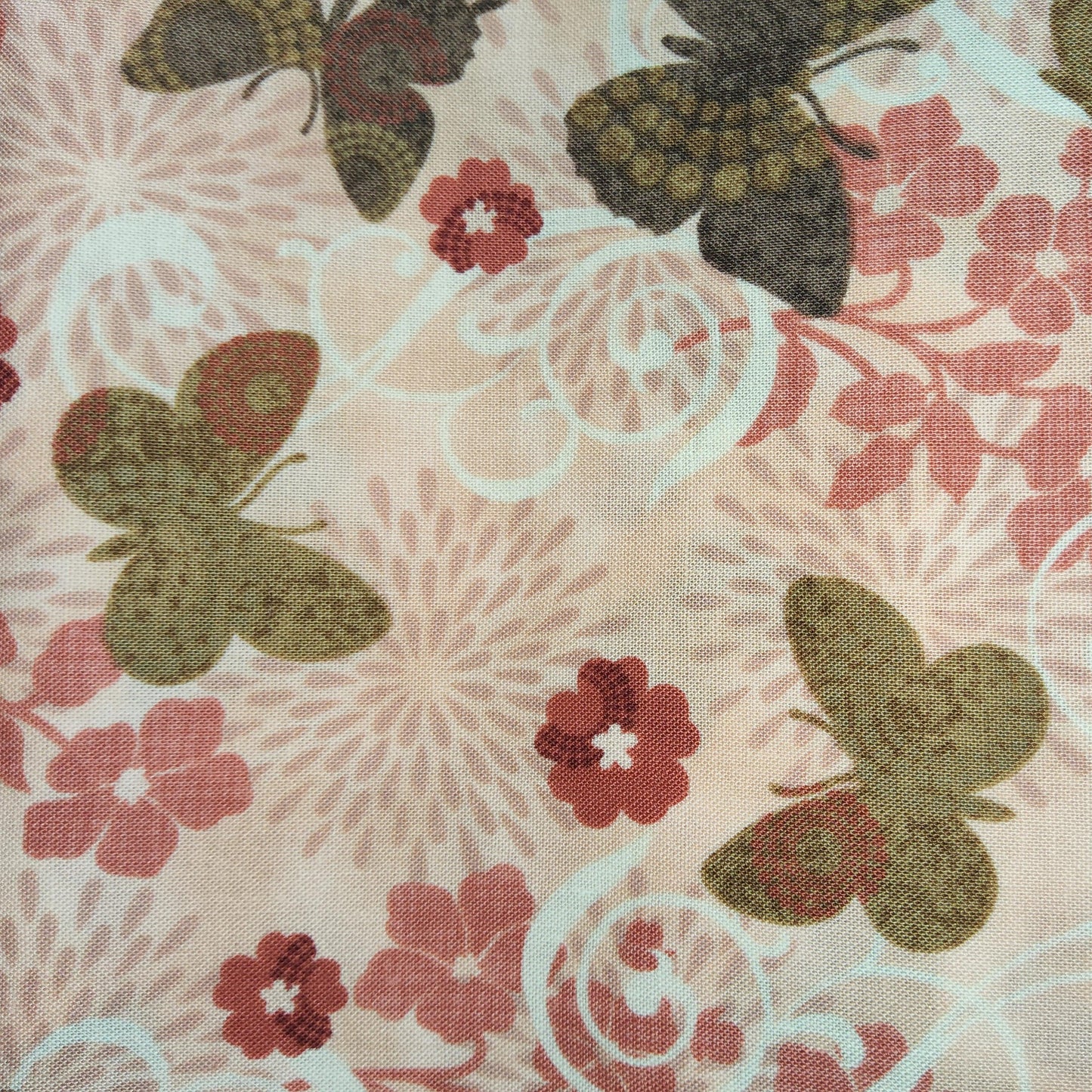 Hoffman Mercer St butterflies E561 Pink