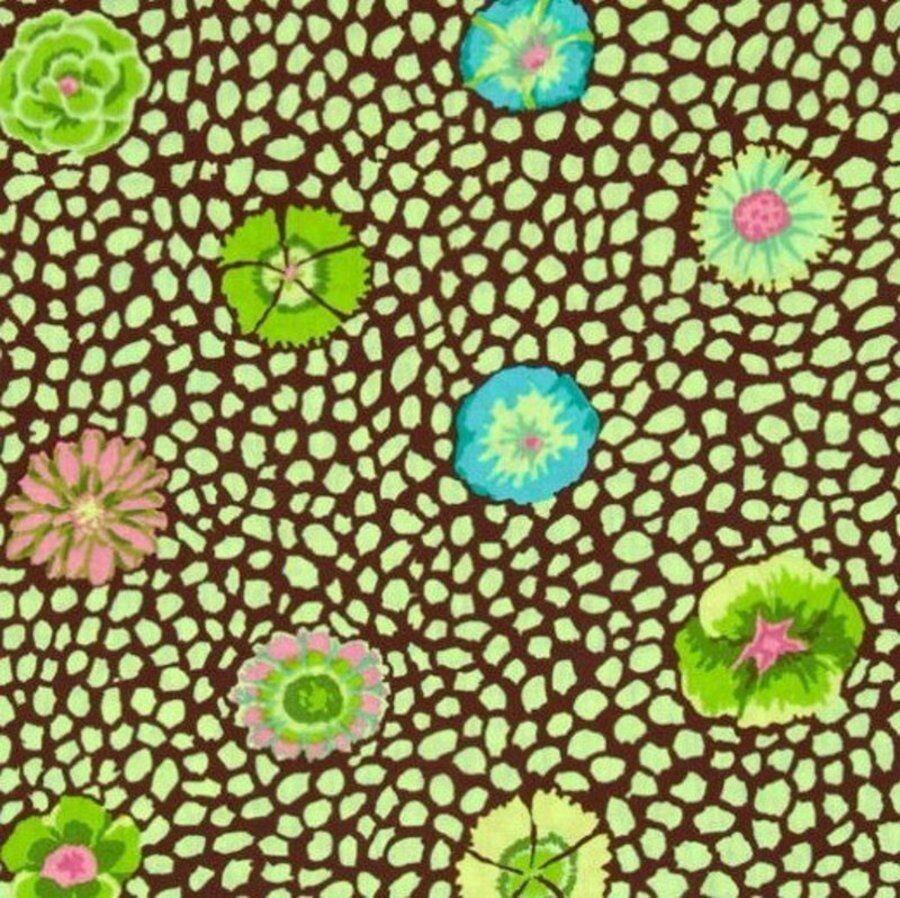 Kaffe Fassett - Guinea Flowers - Mint Green GP59 (27cm left)