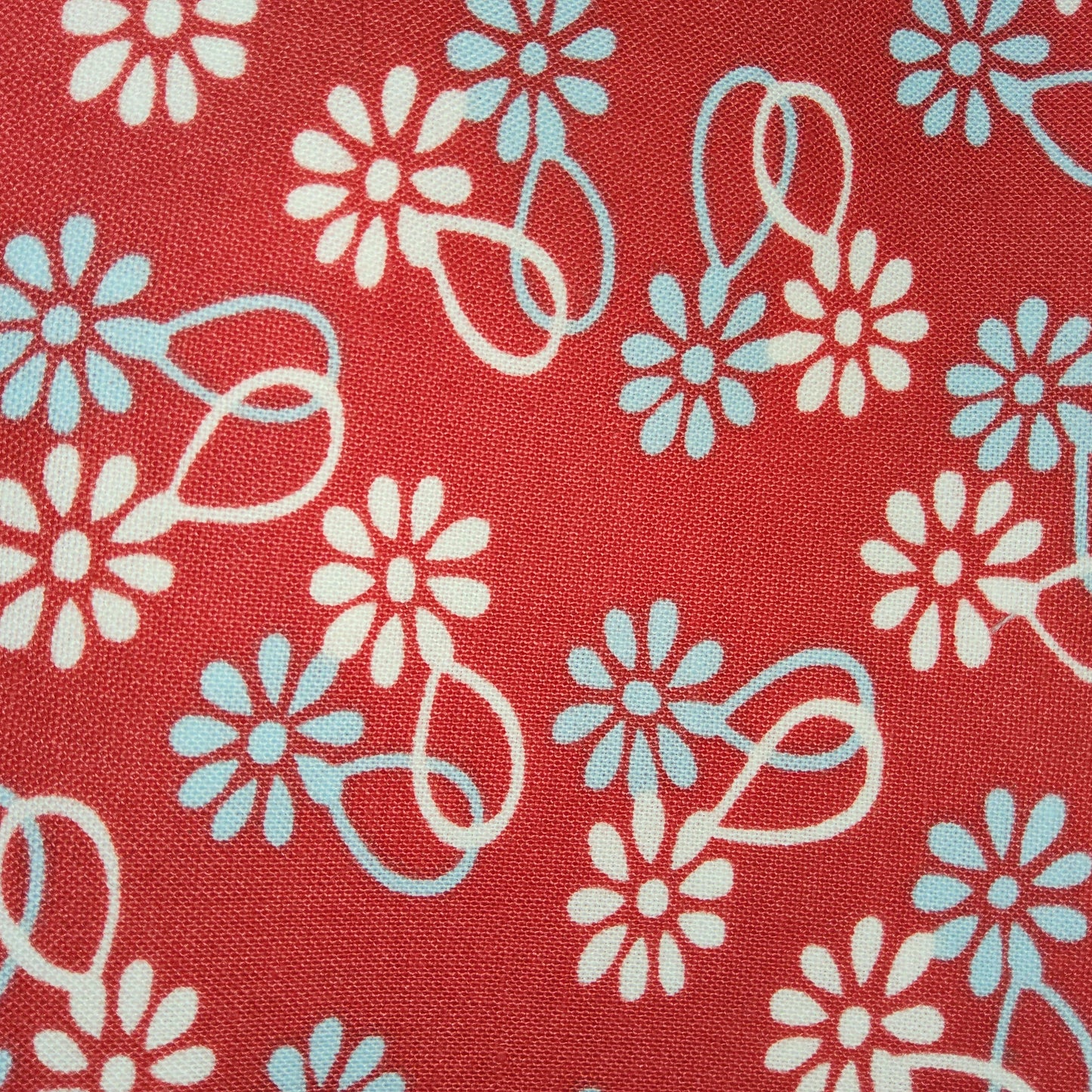 Swell by Urban Chiks for Moda cheeky daisy chain red (70cm left)