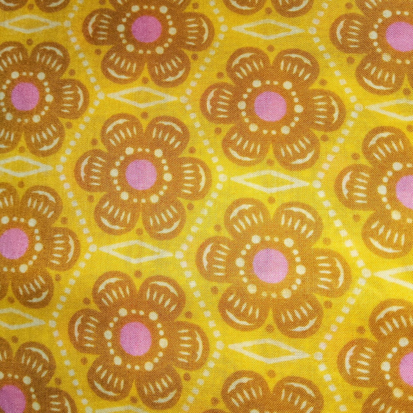 Anna Maria Horner - Little Folks Voile - Little Honey - Gold VAH05 140cm wide