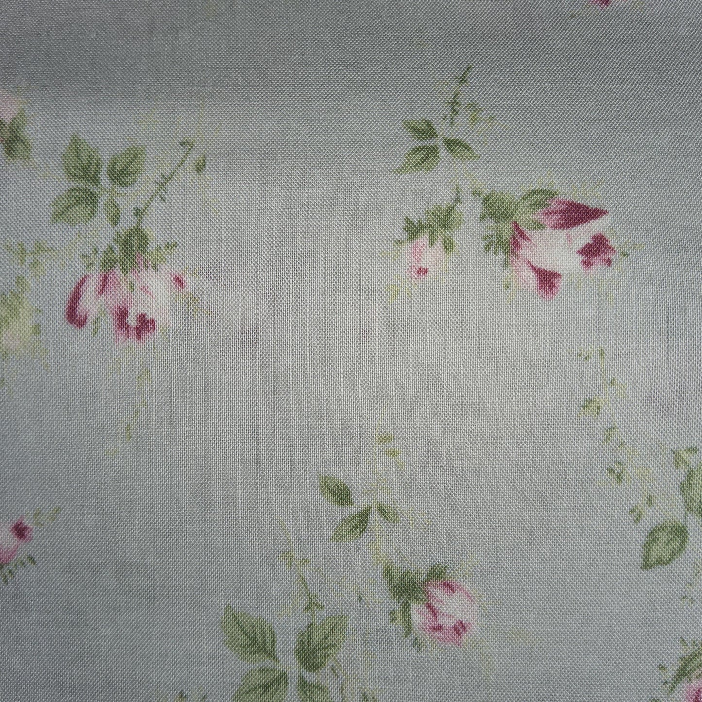 Yuwa sixty-eight collection Rosebuds on pale dusty blue
