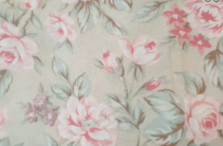 Robyn Pandolph Somerset Cottage RJR Rose bouquets on cream