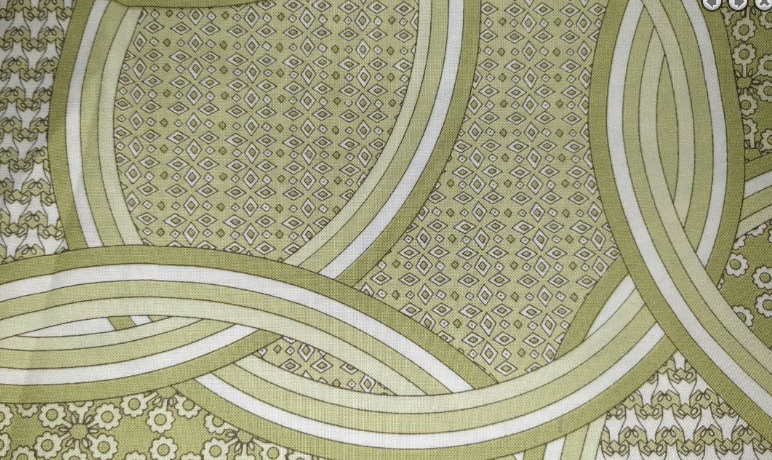 Moda - Urban Chiks - Summer in the City 31003-21 Avocado Calico