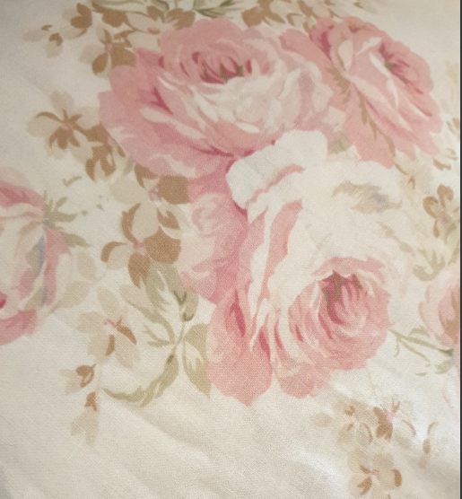 Yuwa Live Life soft floral linen (romantic roses) (44" wide)