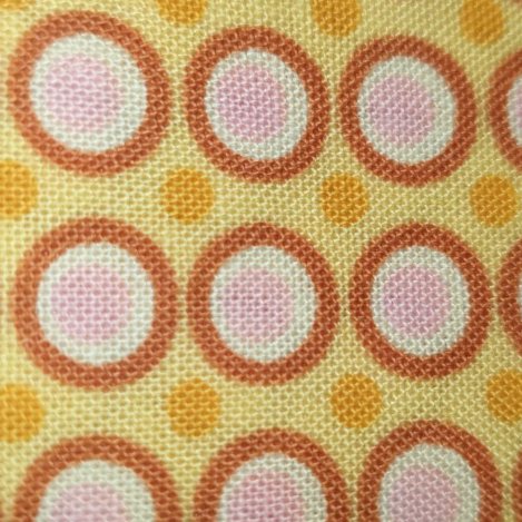 Amy Butler - Midwest Modern - Happy Dots - Apricots AB29