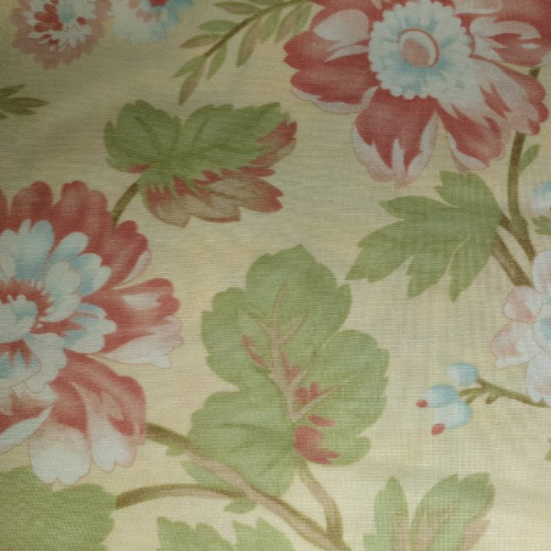 Moda - 3 Sisters - Faded Memories Light yellow floral 54031 (1.4m wide)