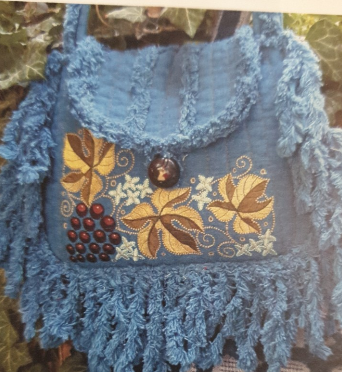 Fringed Bags bag pattern by Chenille-It C605