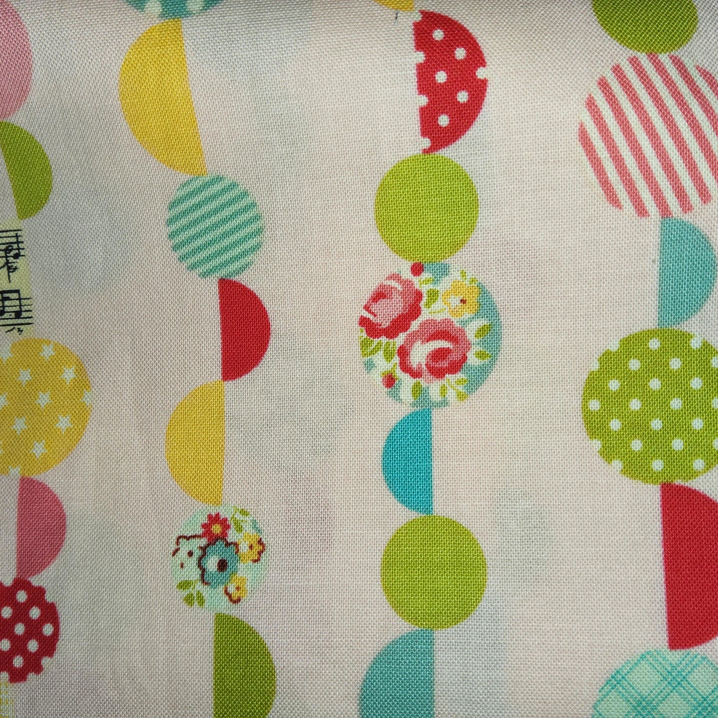 October Afternoon Sidewalks C3483 (Riley Blake Designs) Pink Marbles