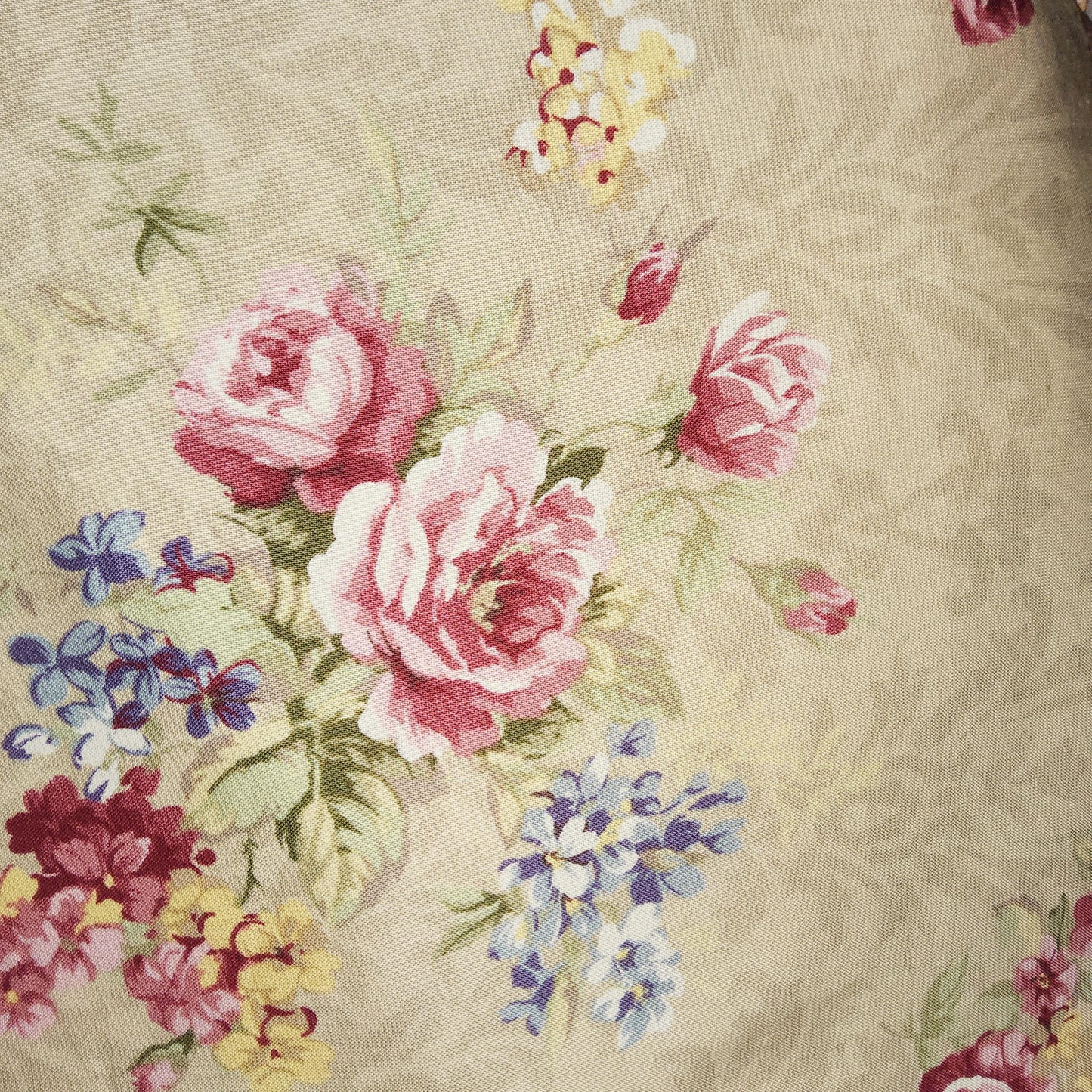Yuwa Happy Heart Beige Floral (Damask tonal background) 150cm wide