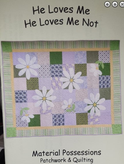 He loves me He loves me not quilt pattern by Material Possessions
